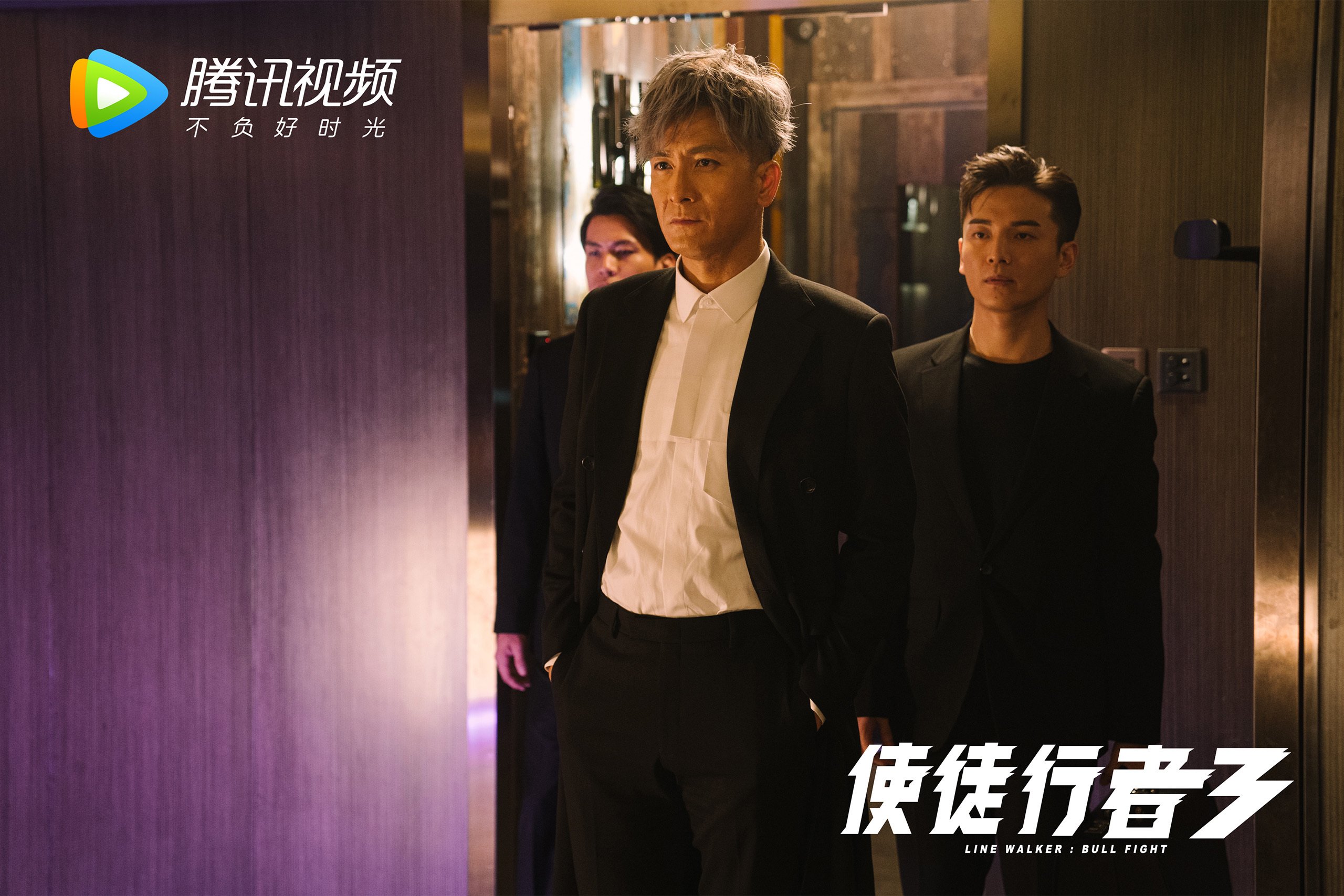 特色篮球主题展在全国巡展，弘扬中国运动精神，篮球主题展板