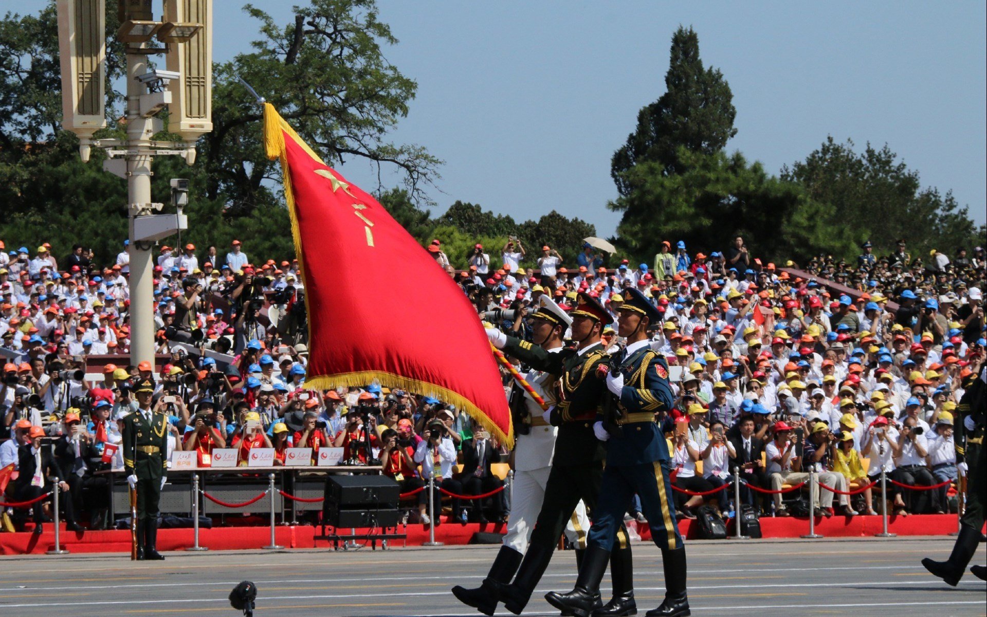 巴西骑手卡洛斯·帕罗在巴黎奥运会盛装舞步比赛中获得第六名，创造个人最佳成绩。