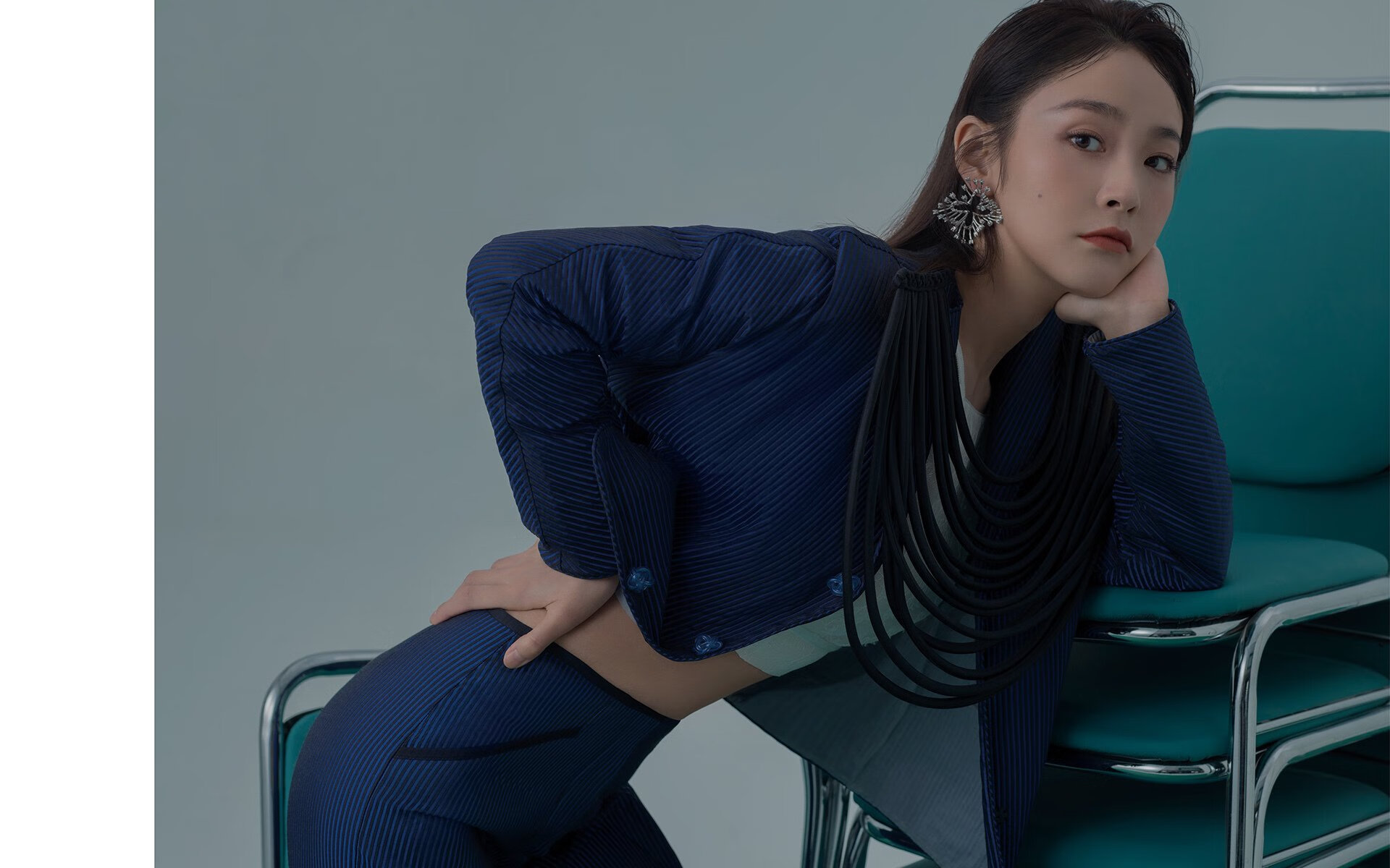 中国篮球教练员战术创新与执行力提升，篮球教练技能展示