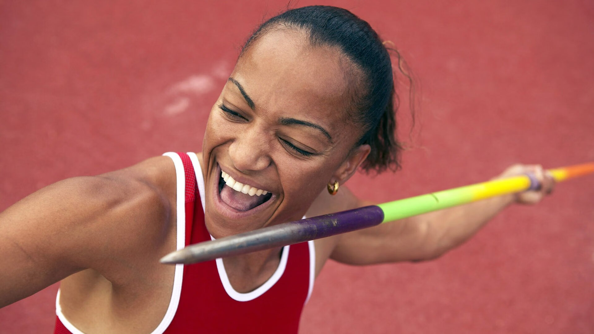 爱游戏官网首页-“西甲赛场热血沸腾：激情对抗不断升级”，西甲视频集锦